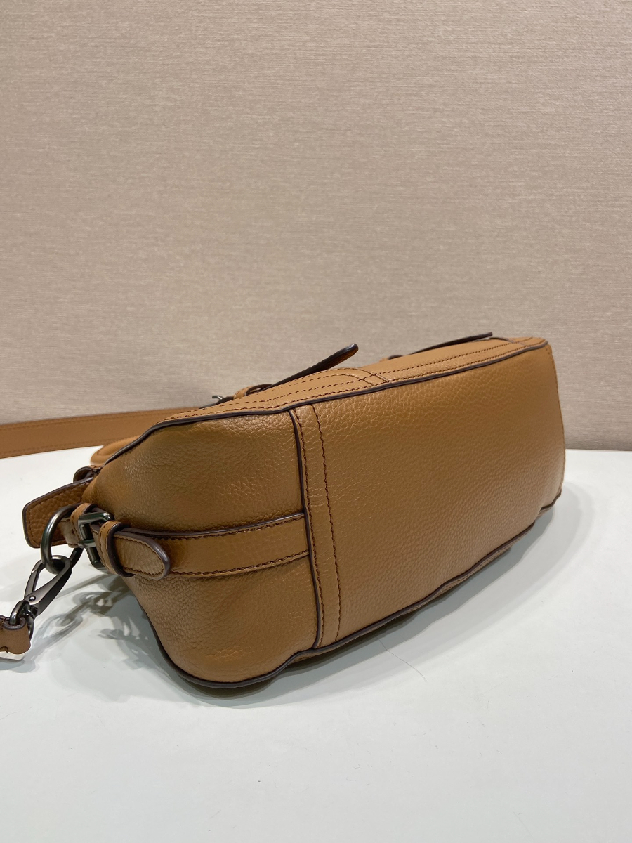 Prada Leather Top-Handle Shoulder Bag 프라다 가죽 탑핸들 내추럴 그레인카프스킨 숄더백 1BG604 브라운 35cm 9
