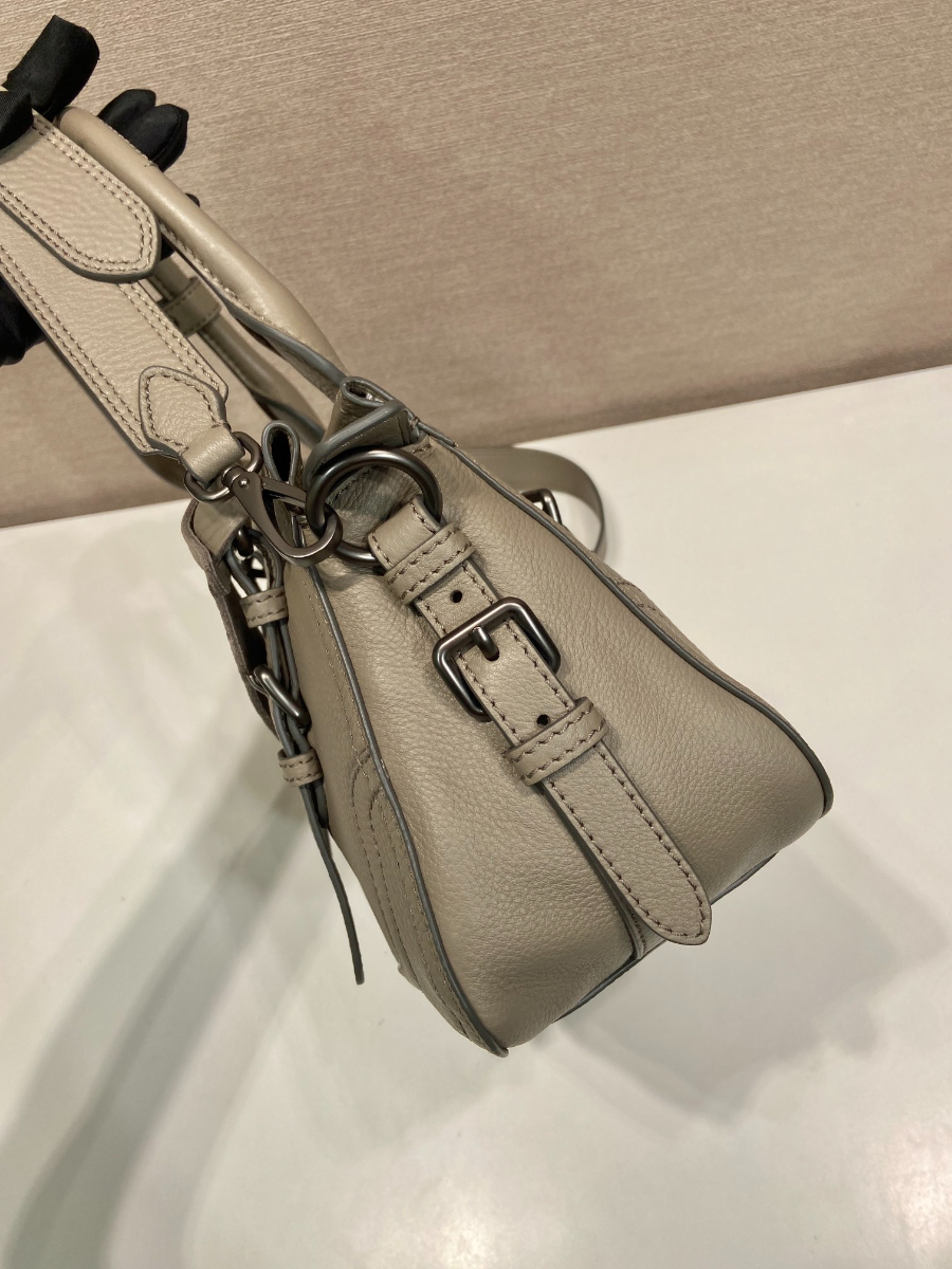 Prada Leather Top-Handle Shoulder Bag 프라다 가죽 탑핸들 내추럴 그레인카프스킨 숄더백 1BG604 스모그그레이 35cm 8
