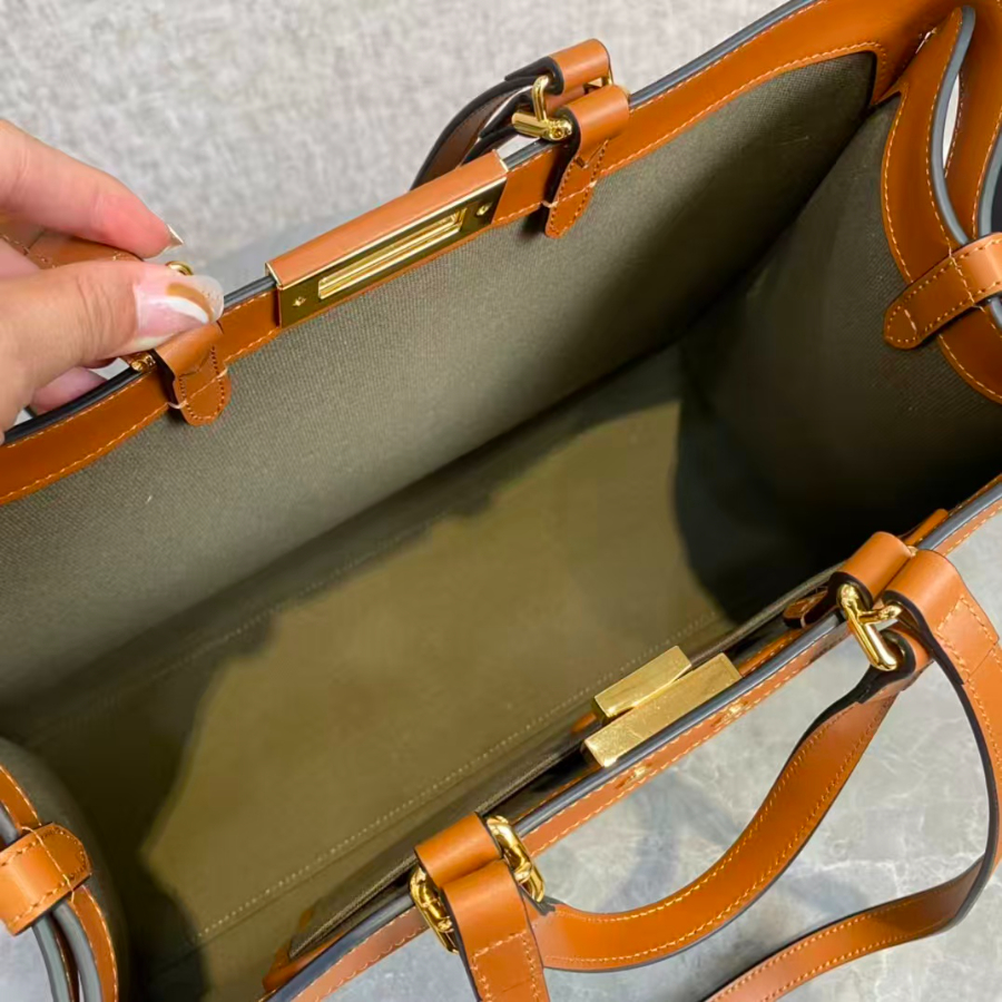 FENDI 펜디 2023 피카부 X 토트백 41cm 7