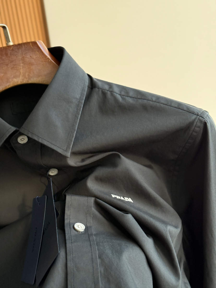 PRADA Textured Cotton Long Sleeve Shirt 프라다 텍스처드 코튼 긴팔 셔츠 14