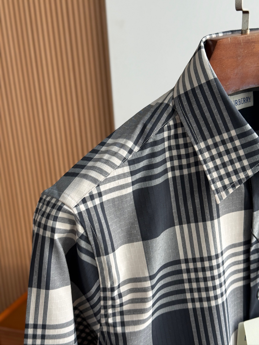 BURBERRY Solid Color Cotton Shirt 버버리 솔리드 컬러 코튼 셔츠 그레이 9