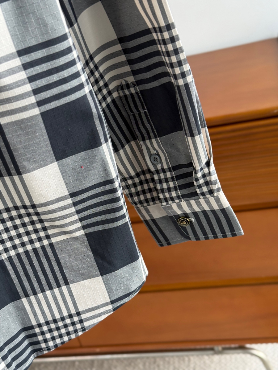 BURBERRY Solid Color Cotton Shirt 버버리 솔리드 컬러 코튼 셔츠 그레이 18