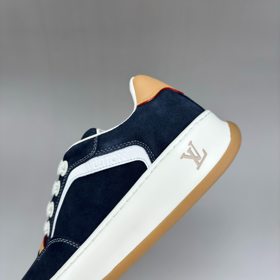 Louis Vuitton 루이비통 3D 모노그램 패턴 레더 로우탑 스니커즈 (Iv Tilted 스타일) 네이비 7