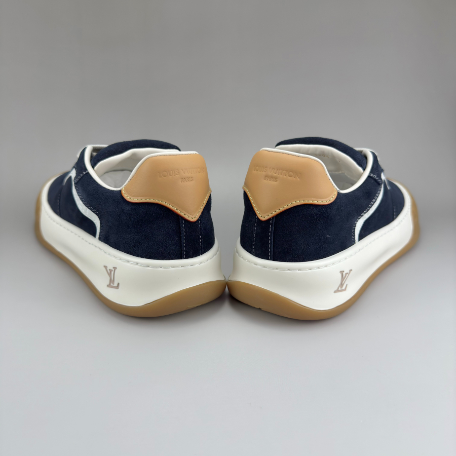 Louis Vuitton 루이비통 3D 모노그램 패턴 레더 로우탑 스니커즈 (Iv Tilted 스타일) 네이비 9
