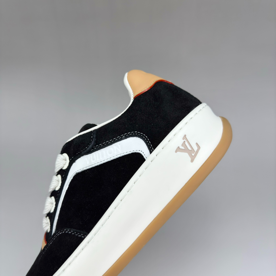 Louis Vuitton 루이비통 3D 모노그램 패턴 레더 로우탑 스니커즈 (Iv Tilted 스타일) 블랙 7
