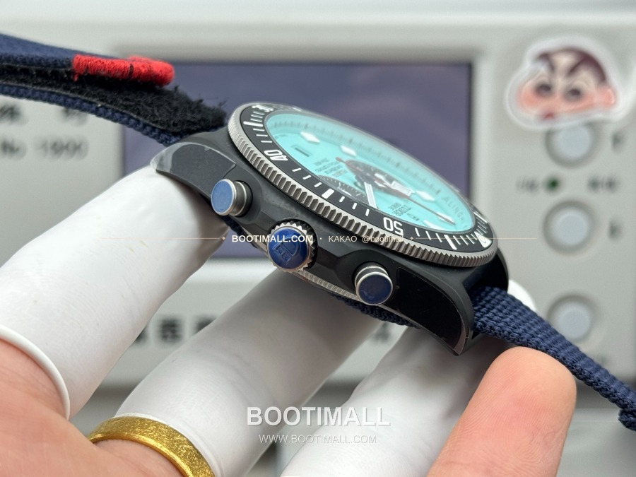 TUDOR Pelagos FXD Chronograph 튜더 펠라고스 FXD 크로노그래프 알링기 레드불 레이싱 코발트 다이얼 M25807KN-0001 7