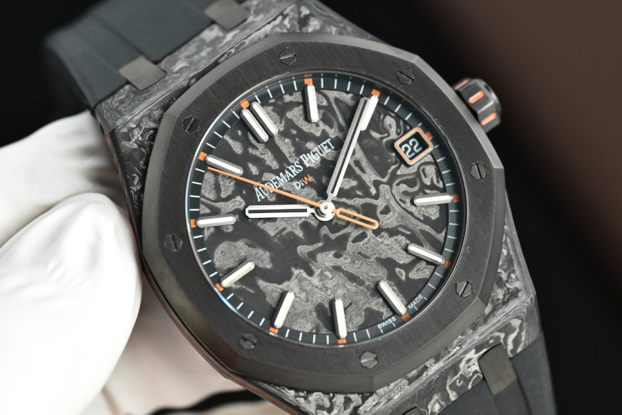 Audemars Piguet Royal Oak 15500 DiW Carbon “Voidline AP” 오데마 피게 로열 오크 15500 DiW 카본 보이드라인 AP 41mm 10