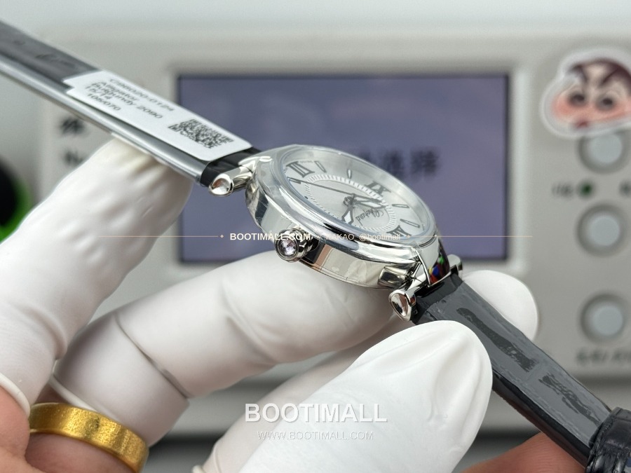 Chopard Imperiale Automatic 29mm 쇼파드 임페리얼 오토매틱 여성 시계 실버베젤 화이트다이얼 29mm 8