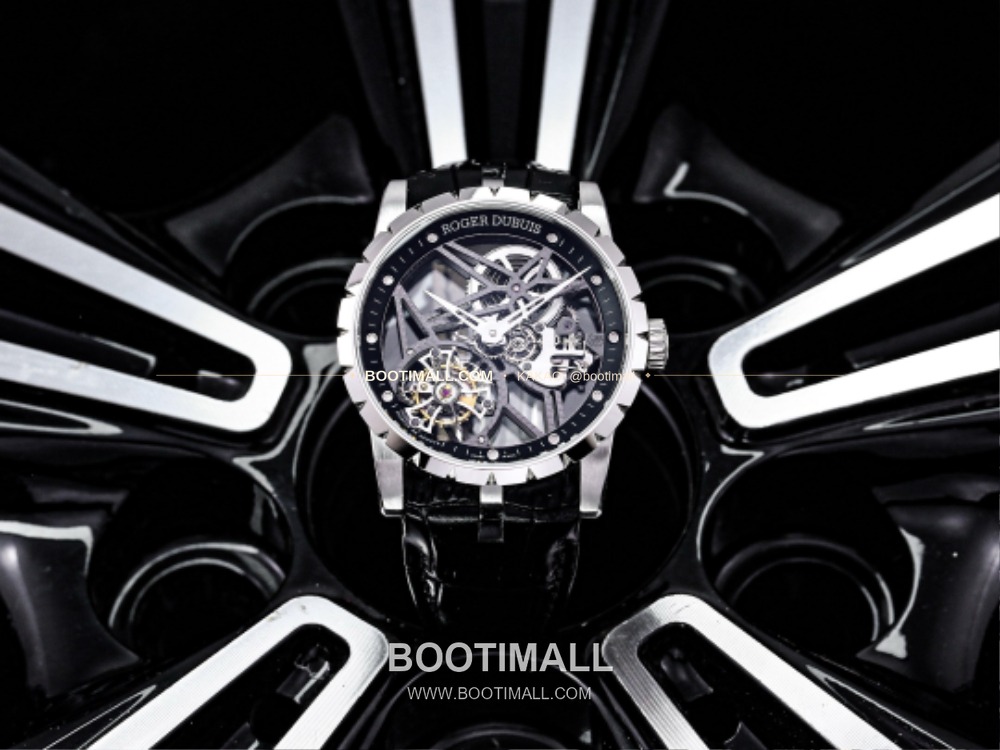 Roger Dubuis Excalibur Skeleton Flying Tourbillon 42mm RDDBEX0392 로저드뷔 엑스칼리버 스켈레톤 플라잉 투르비옹 42mm 2