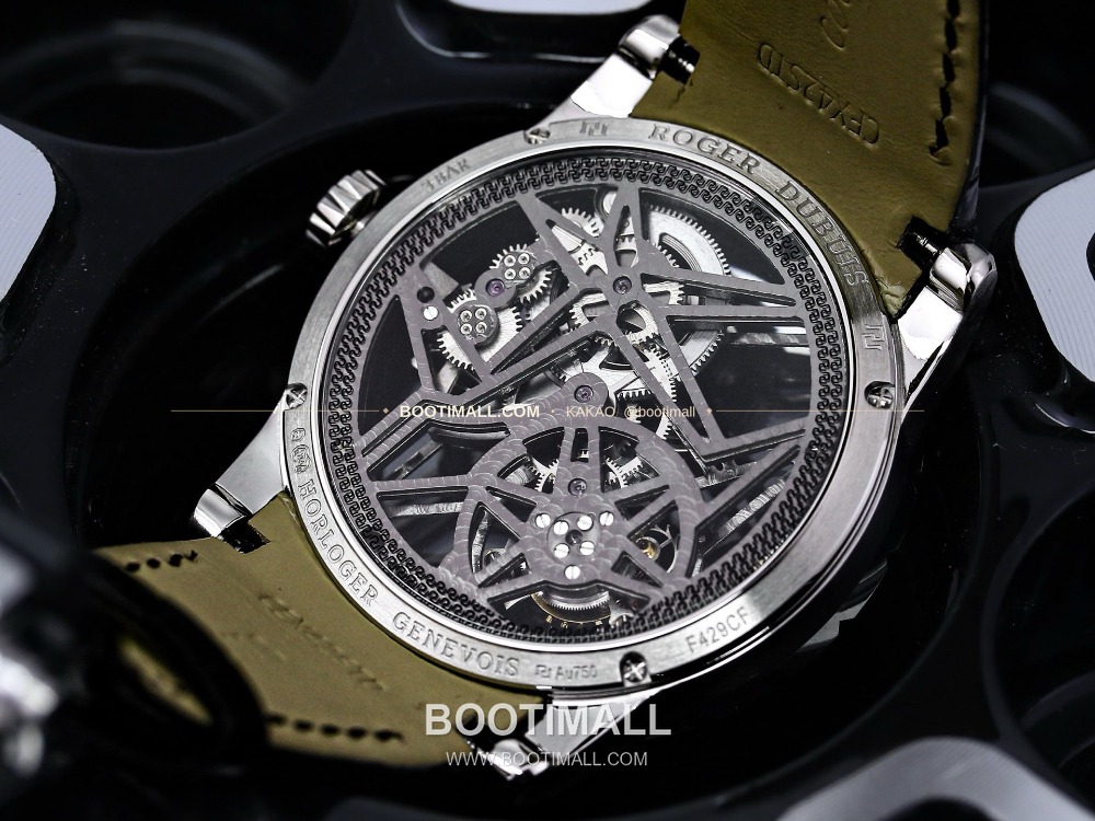 Roger Dubuis Excalibur Skeleton Flying Tourbillon 42mm RDDBEX0392 로저드뷔 엑스칼리버 스켈레톤 플라잉 투르비옹 42mm 10