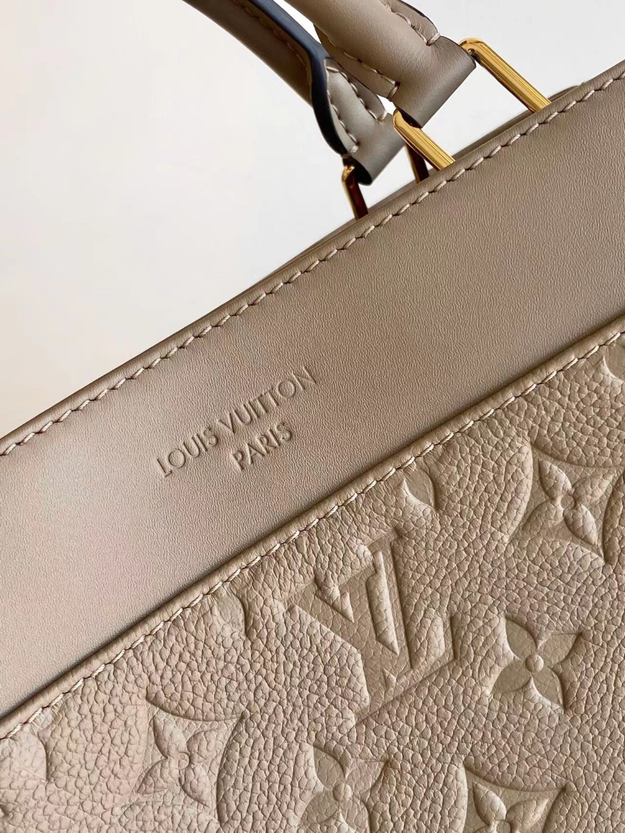 Louis Vuitton City Avenue PM 루이비통 시티 애비뉴 PM 모노그램 엠보스드 가죽 베이지 M25577 / M15231 30cm 5