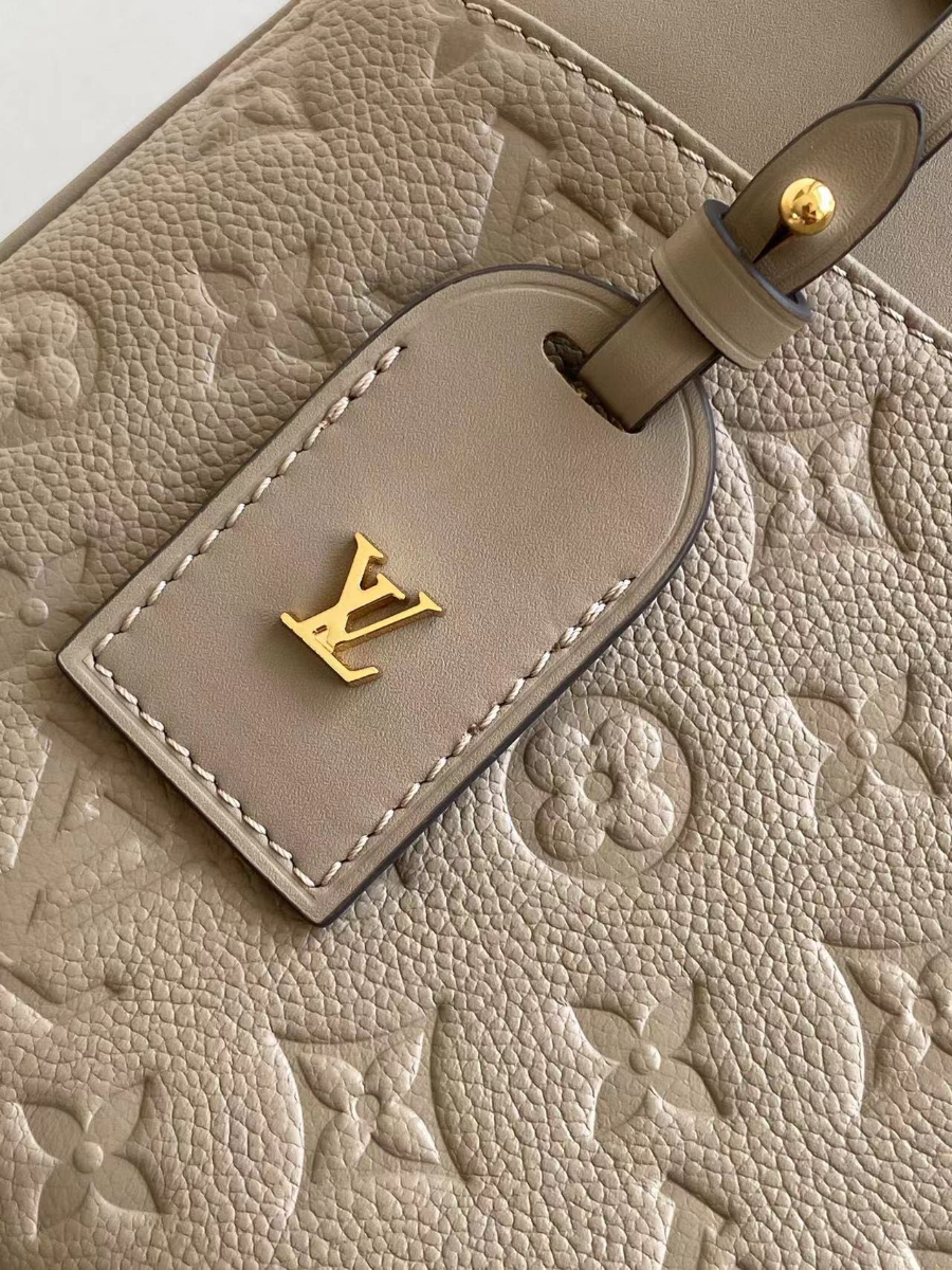 Louis Vuitton City Avenue PM 루이비통 시티 애비뉴 PM 모노그램 엠보스드 가죽 베이지 M25577 / M15231 30cm 6