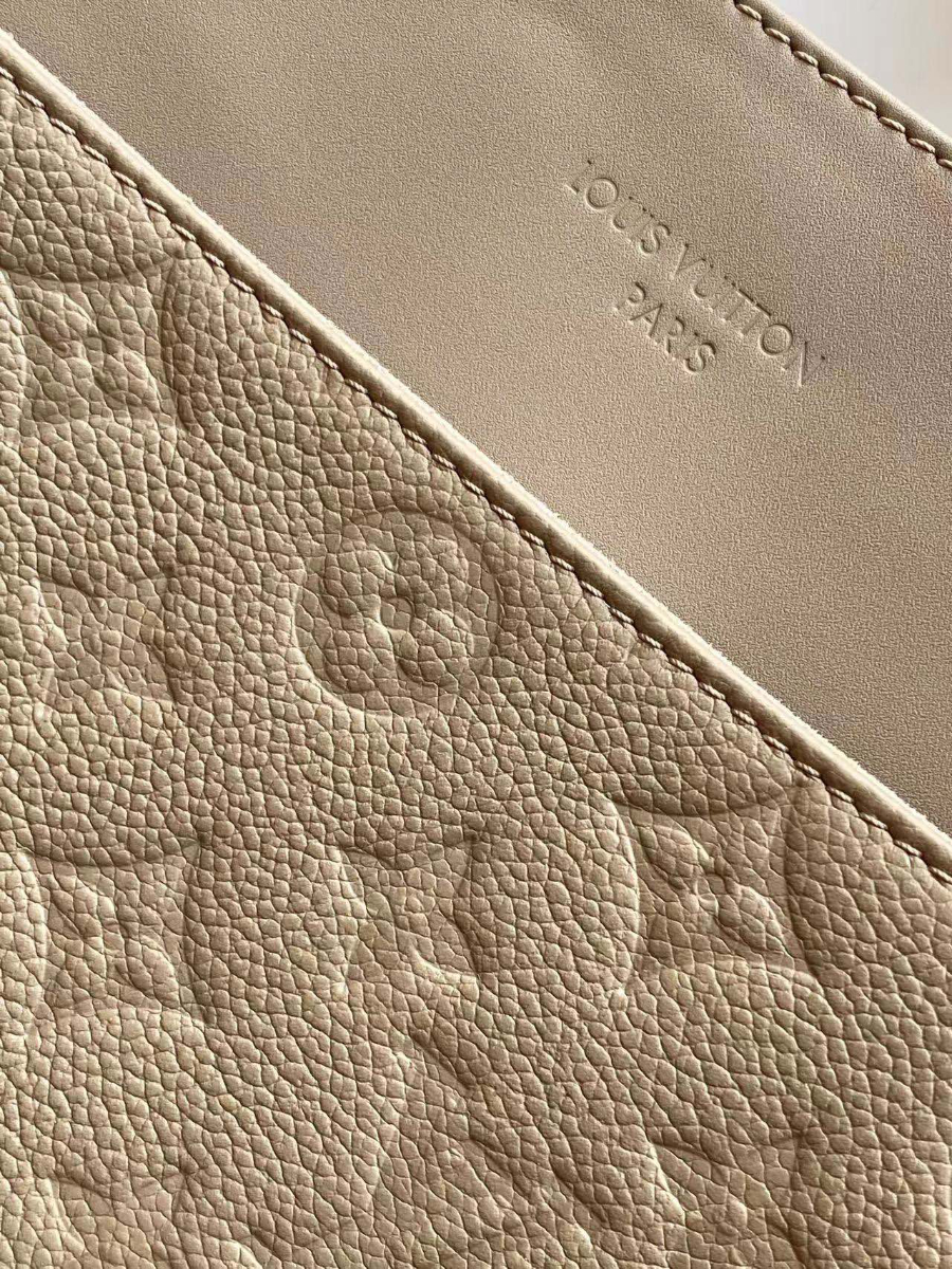 Louis Vuitton 루이비통 Avenue MM 토트백 모노그램 앙프렝트 M25575 베이지 38.5cm 6