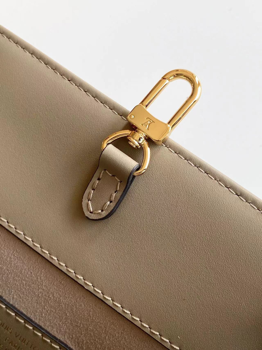 Louis Vuitton 루이비통 Avenue MM 토트백 모노그램 앙프렝트 M25575 베이지 38.5cm 9