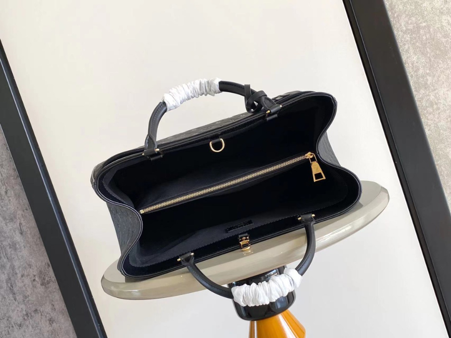 Louis Vuitton 루이비통 Avenue MM 토트백 모노그램 앙프렝트 M25575 블랙 38.5cm 8