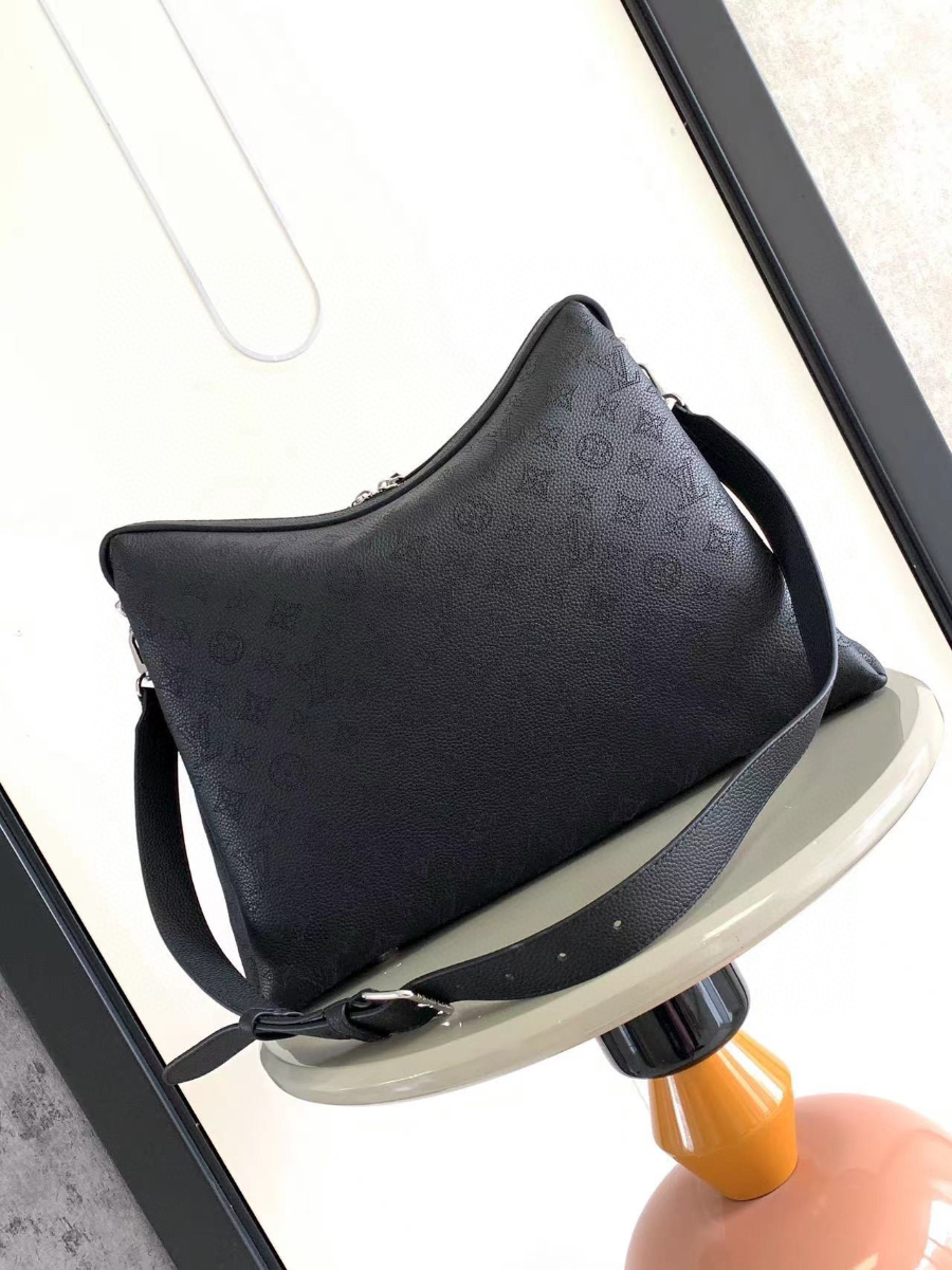 Louis Vuitton 루이비통 Mahina Hand It All MM 마히나 핸드 잇 올 MM 호보백 M24132 블랙 32cm 3