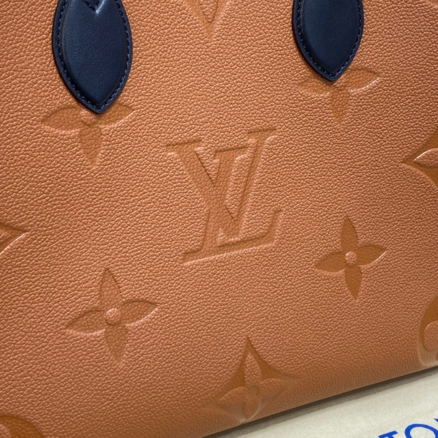 Louis Vuitton 루이비통 2023 온더고 MM 35cm (2색) (11월) 8
