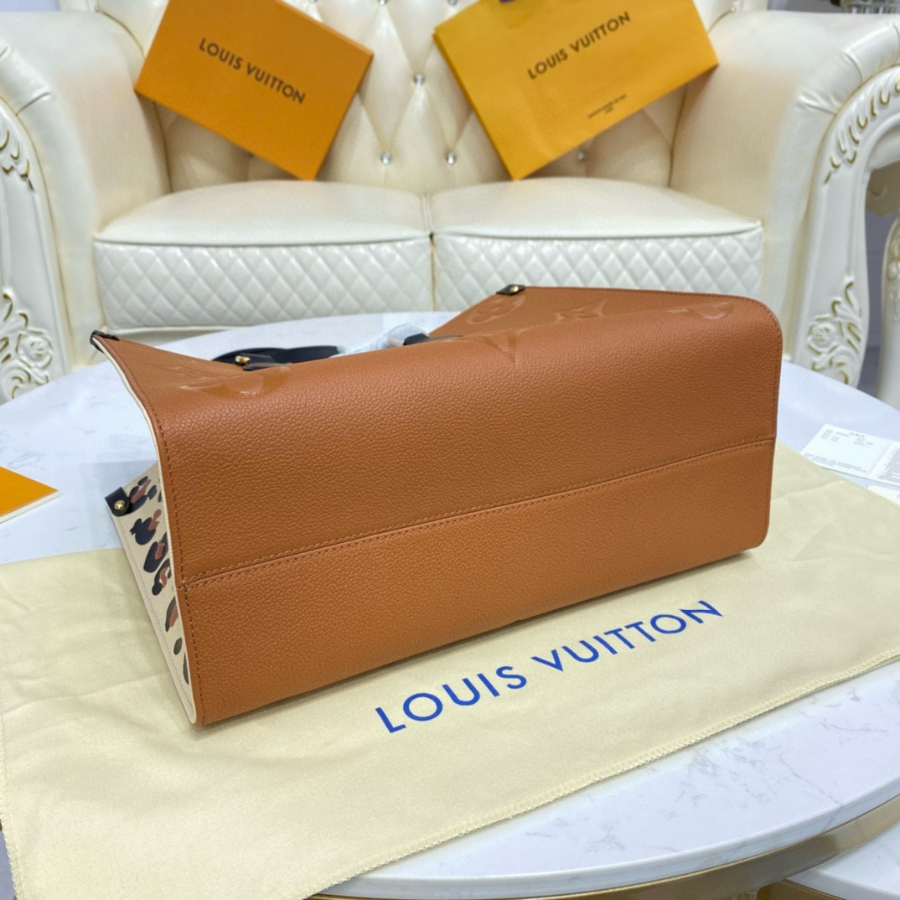 Louis Vuitton 루이비통 2023 온더고 MM 35cm (2색) (11월) 10