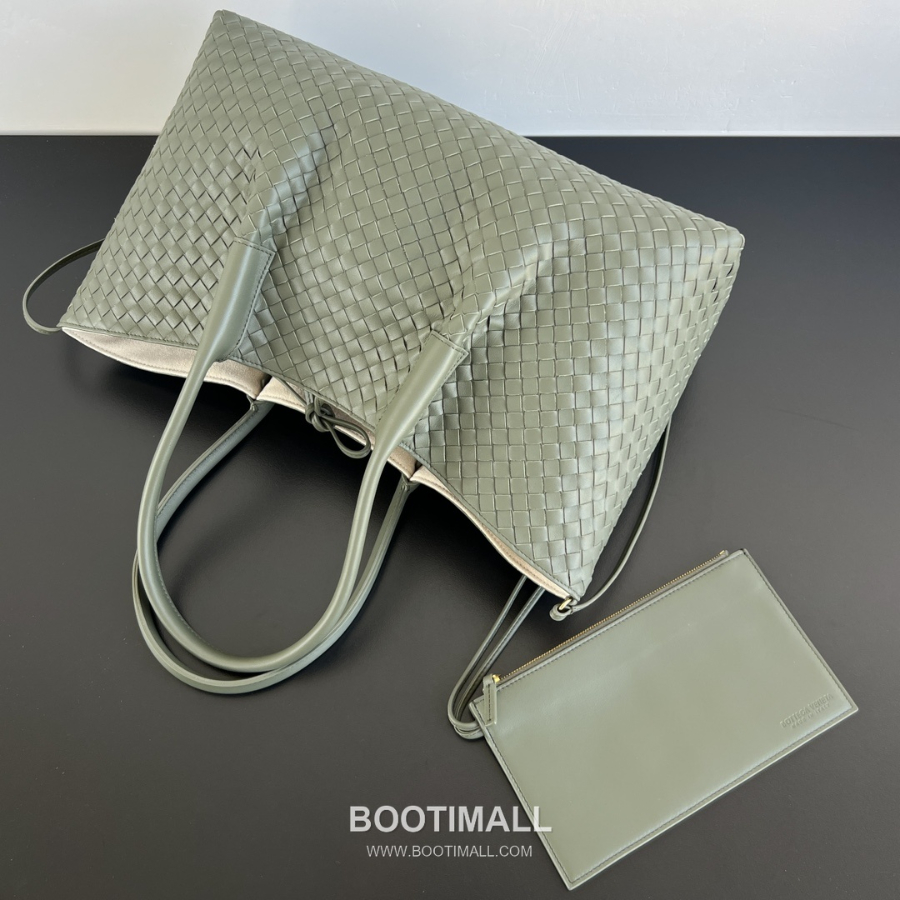 Bottega Veneta Pinacoteca Intrecciato 보테가 베네타 피나코테카 인트레치아토 레더 양면 기저귀가방 토트백 라지 43cm 8