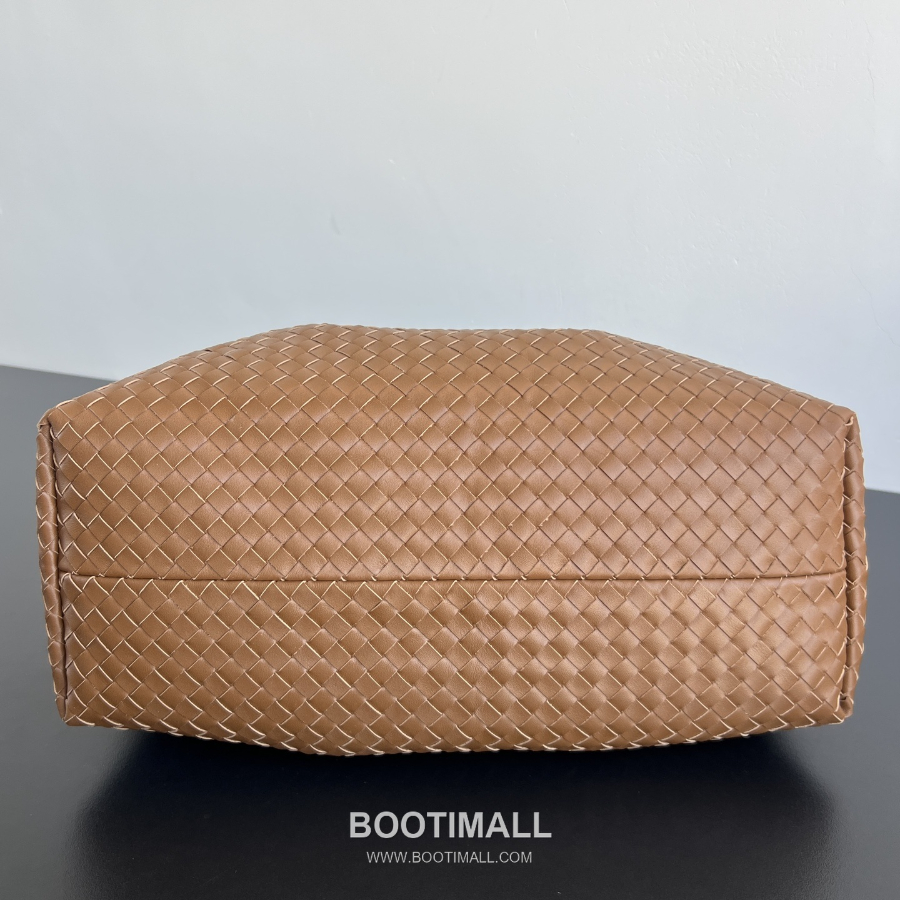 Bottega Veneta Pinacoteca Intrecciato 보테가 베네타 피나코테카 인트레치아토 레더 양면 기저귀가방 토트백 라지 브라운 43cm 8