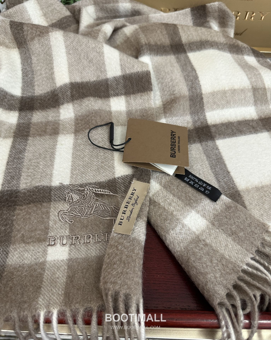 Burberry 버버리 클래식 체크 자수 로고 울 머플러 스카프 32×180cm 7