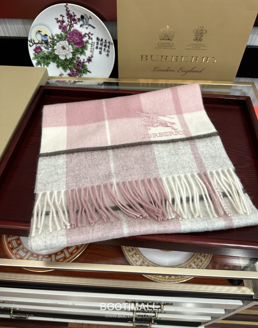 Burberry 버버리 클래식 체크 자수 로고 울 머플러 스카프 핑크 32×180cm 3