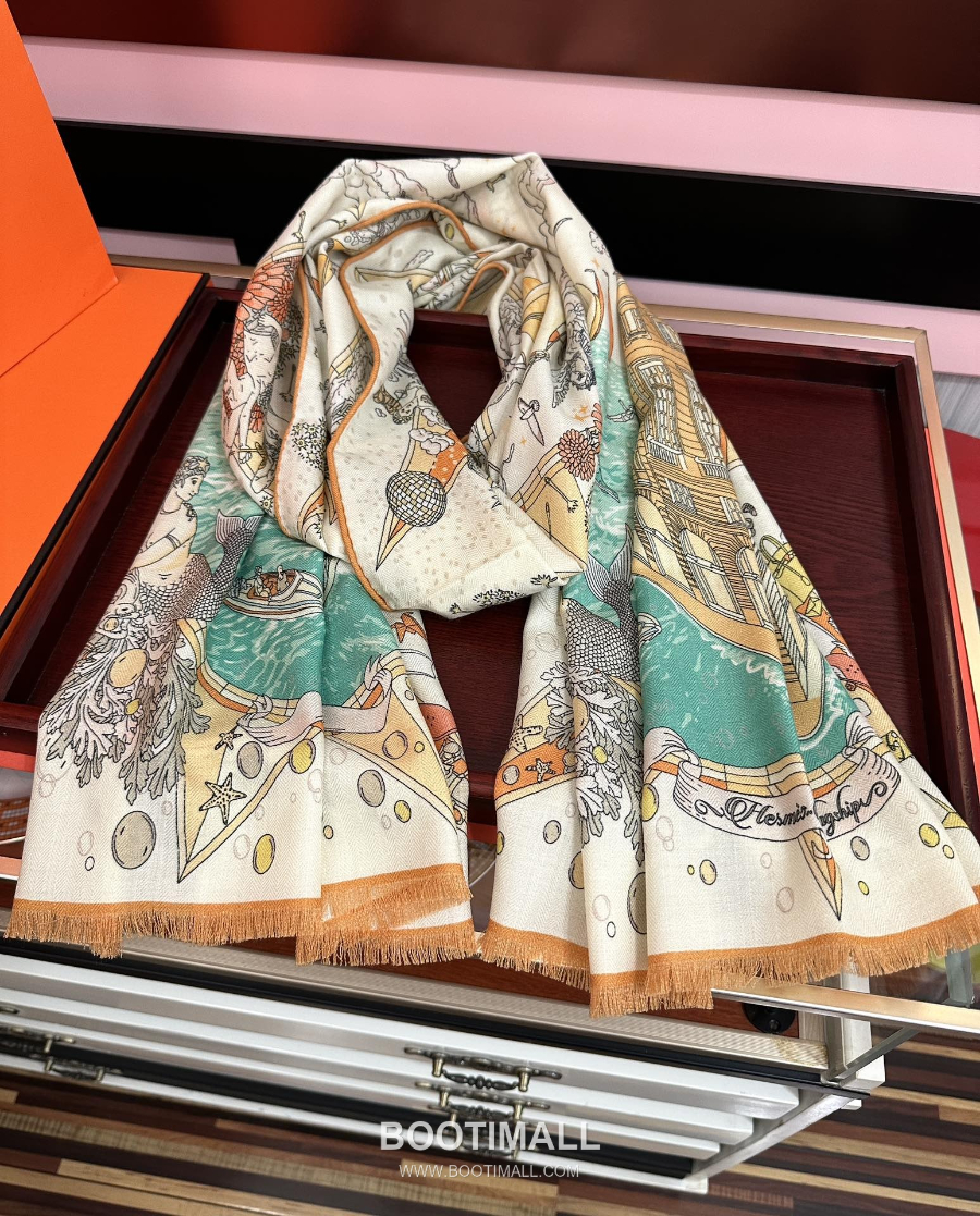 Hermès 에르메스 더블페이스 실크 캐시미어 일러스트 프린트 숄 스카프 65×185cm 4