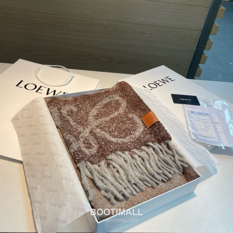LOEWE 로에베 클래식 아나그램 로고 울·캐시미어 블렌드 숄 스카프 47×184cm 3