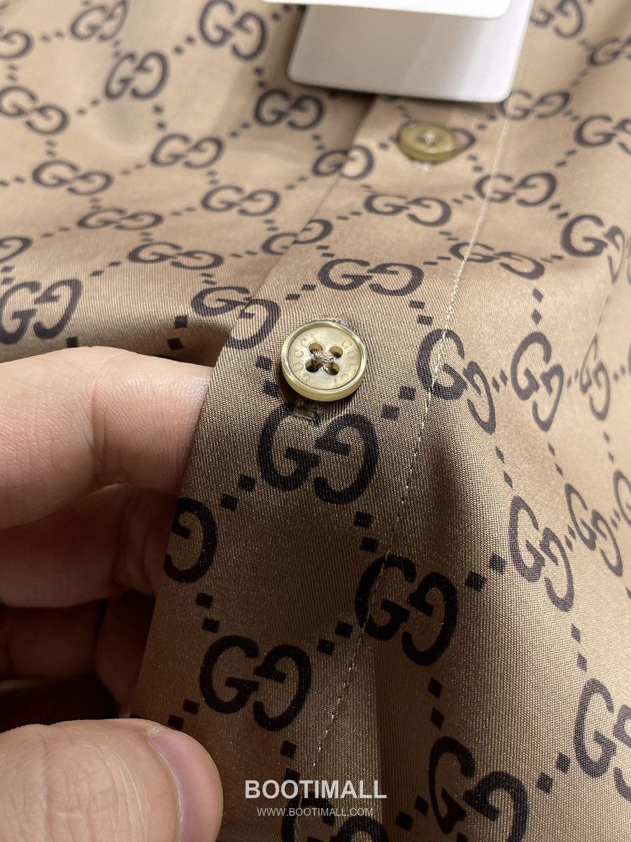 GUCCI 구찌 GG 모노그램 남성 실크 터치 셔츠 베이 8