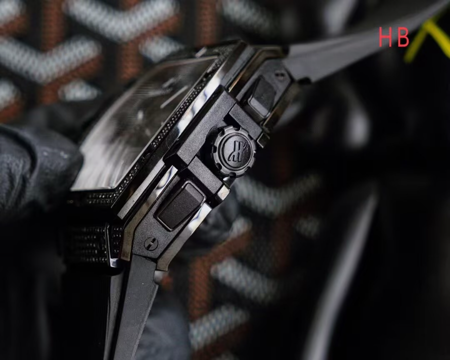 HUBLOT SPIRIT OF BIG BANG TITANIUM CERAMIC 위블로 스피릿 오브 빅뱅 티타늄 세라믹 42MM 3