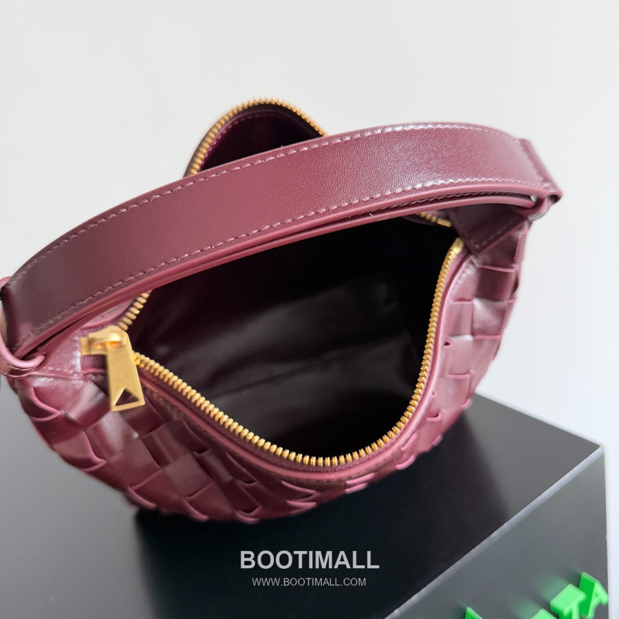 Bottega Veneta Intrecciato Denim & Calfskin Mini 보테가 베네타 인트레치아토 데님 & 카프스킨 미니 탑핸들백 바롤로 22cm 11