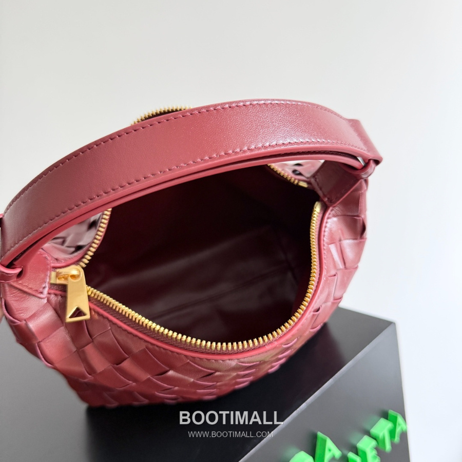 Bottega Veneta Intrecciato Denim & Calfskin Mini 보테가 베네타 인트레치아토 데님 & 카프스킨 미니 탑핸들백 보르도 22cm 7