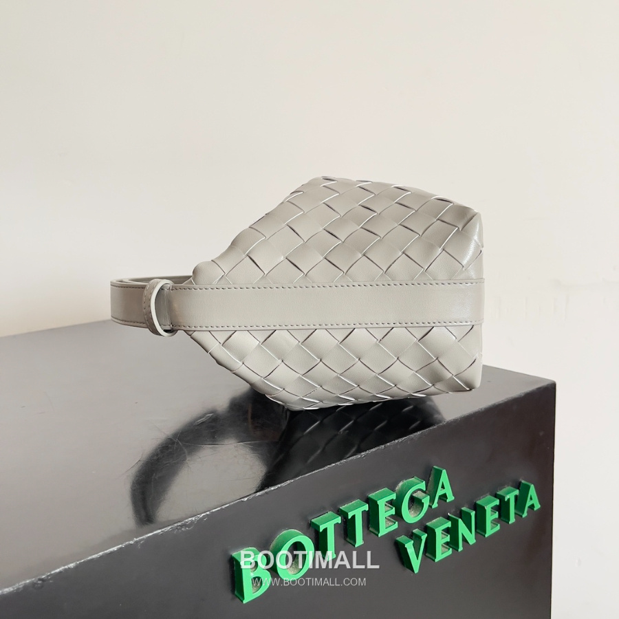 Bottega Veneta Intrecciato Denim & Calfskin Mini 보테가 베네타 인트레치아토 데님 & 카프스킨 미니 탑핸들백 플라스터 22cm 2