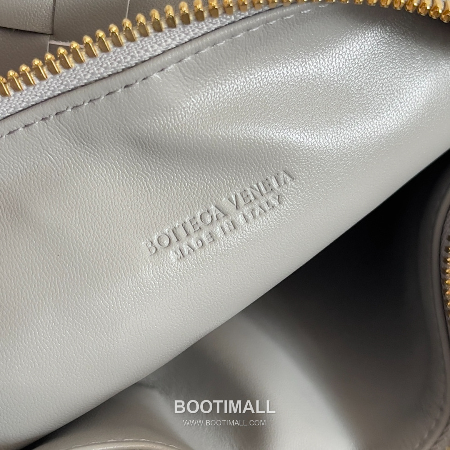 Bottega Veneta Intrecciato Denim & Calfskin Mini 보테가 베네타 인트레치아토 데님 & 카프스킨 미니 탑핸들백 플라스터 22cm 8