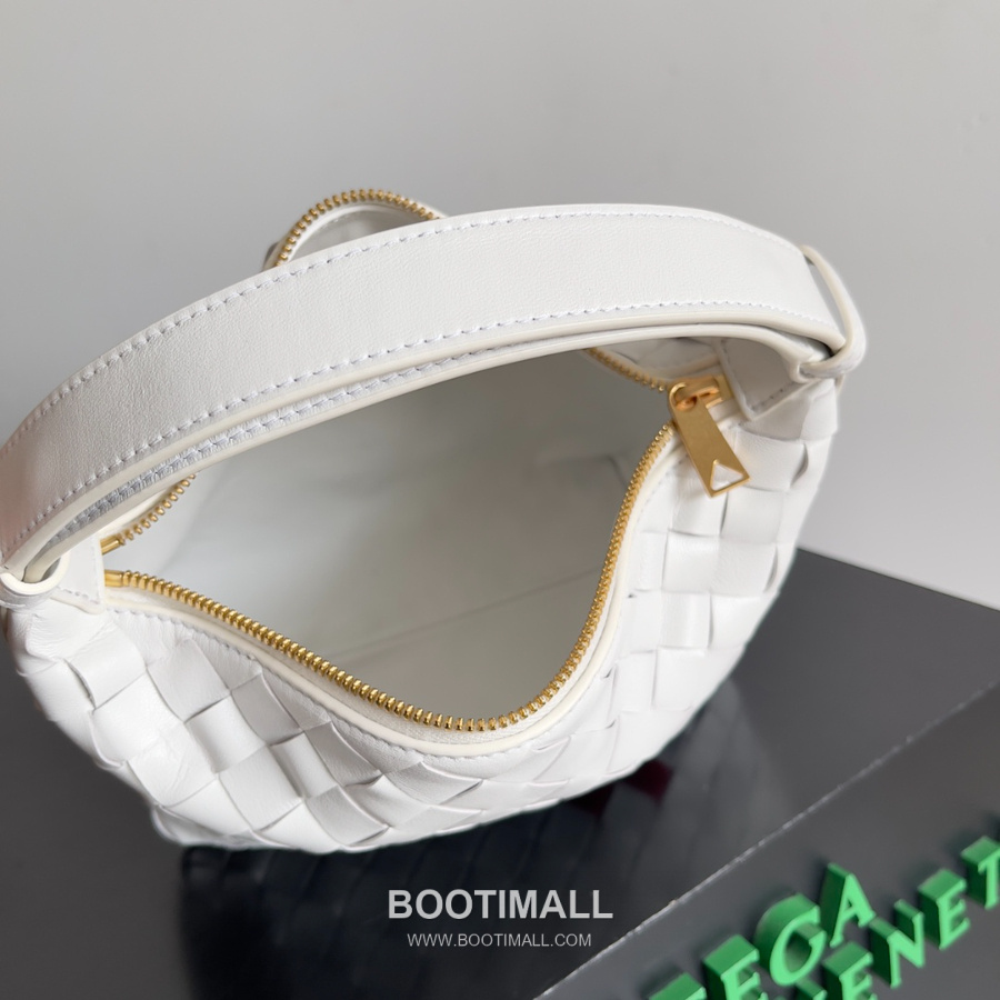 Bottega Veneta Intrecciato Denim & Calfskin Mini 보테가 베네타 인트레치아토 카프스킨 미니 탑핸들백 오프화이트 22cm 9