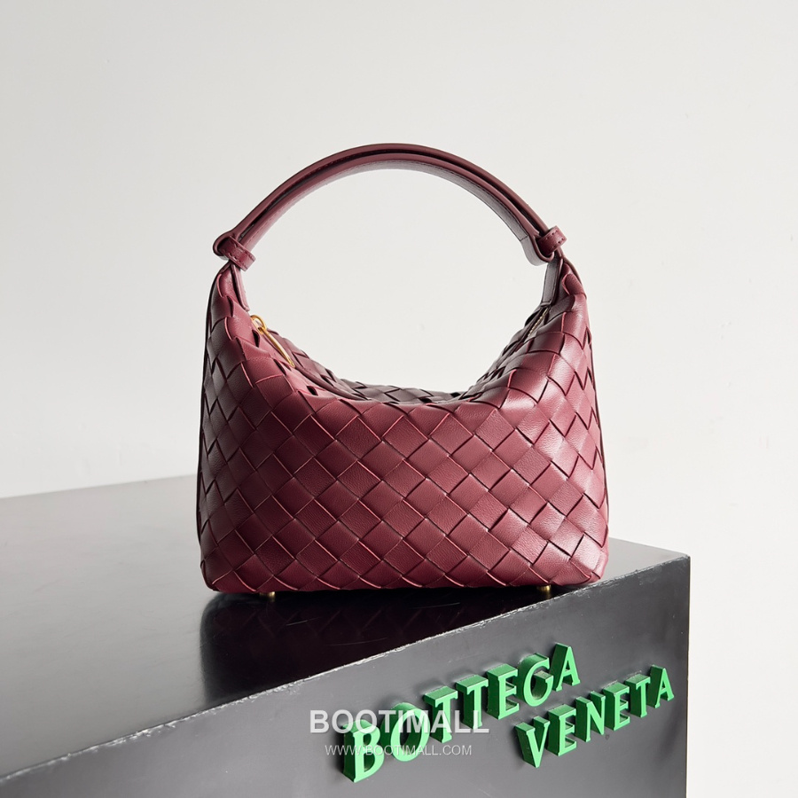 Bottega Veneta Intrecciato Denim & Calfskin Mini 보테가 베네타 인트레치아토 카프스킨 미니 탑핸들백 딥 버건디 22cm 1