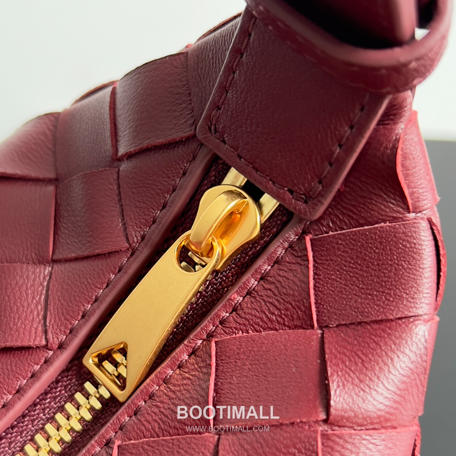 Bottega Veneta Intrecciato Denim & Calfskin Mini 보테가 베네타 인트레치아토 카프스킨 미니 탑핸들백 딥 버건디 22cm 5