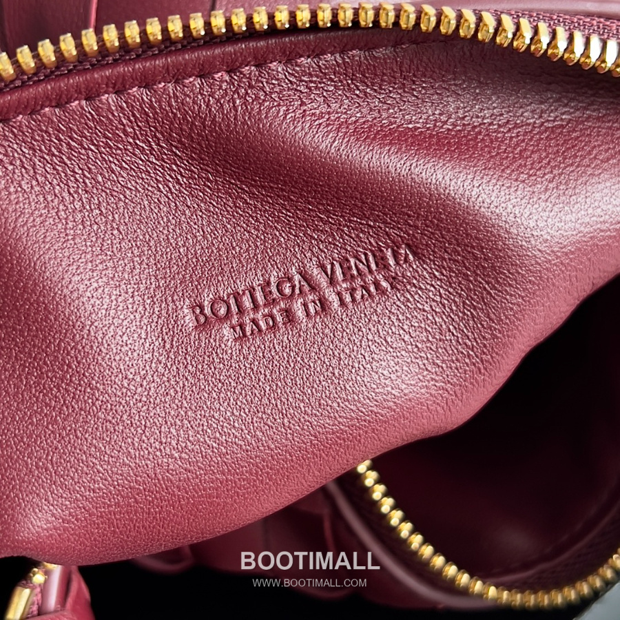 Bottega Veneta Intrecciato Denim & Calfskin Mini 보테가 베네타 인트레치아토 카프스킨 미니 탑핸들백 딥 버건디 22cm 8