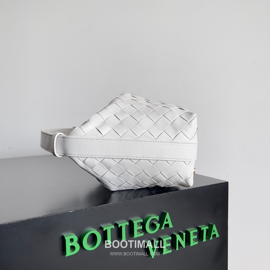 Bottega Veneta Intrecciato Denim & Calfskin Mini 보테가 베네타 인트레치아토 카프스킨 미니 탑핸들백 화이트 22cm 2