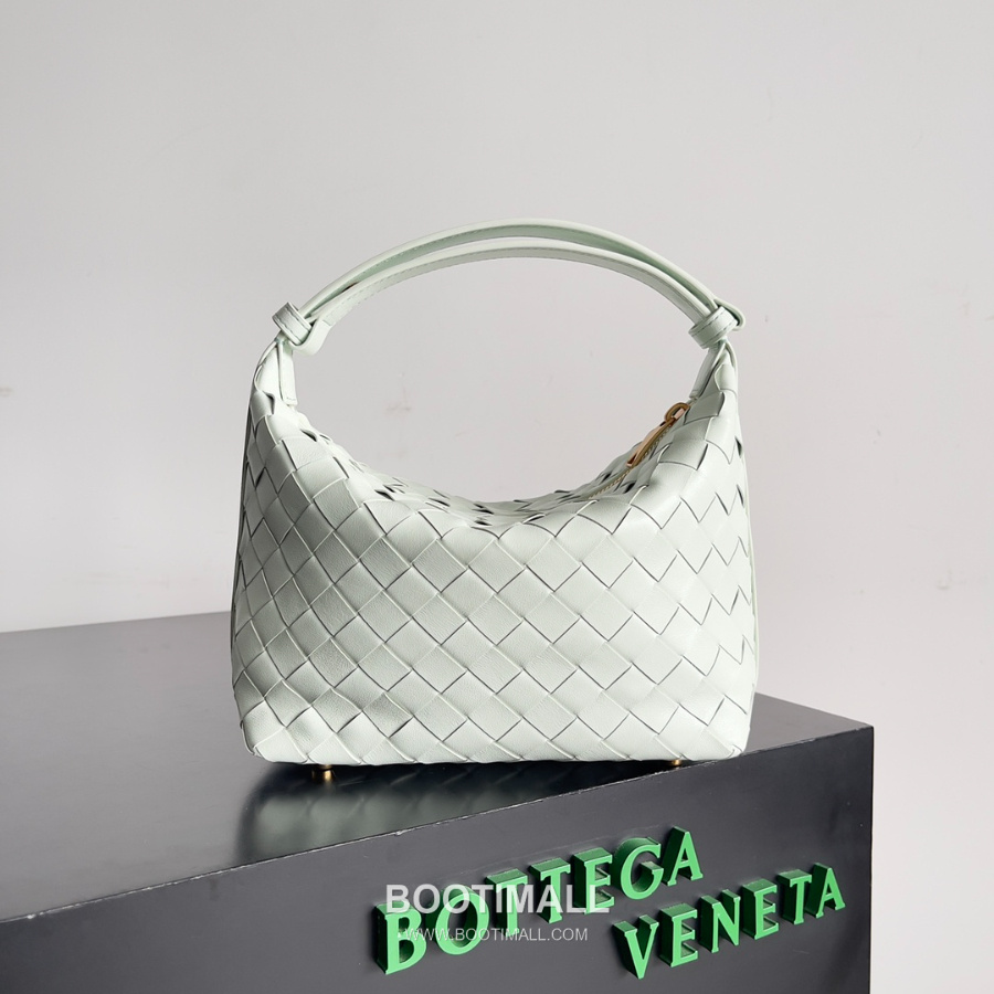 Bottega Veneta Intrecciato Denim & Calfskin Mini 보테가 베네타 인트레치아토 카프스킨 미니 탑핸들백 페일그린 22cm 1