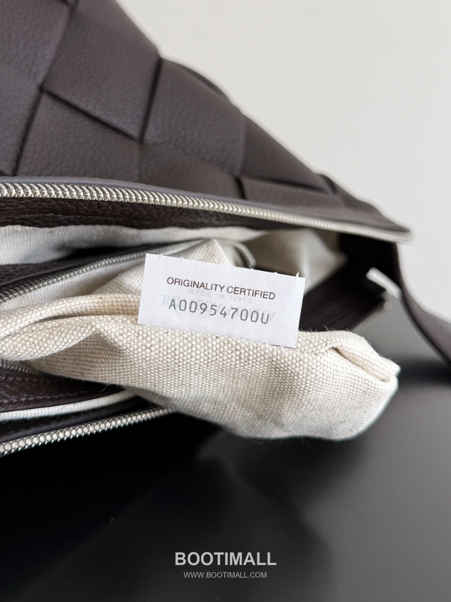 Bottega Veneta Intrecciato Diago Hobo Bag 보테가 베네타 인트레치아토 디아고 호보백 토프 브라운 39cm 13