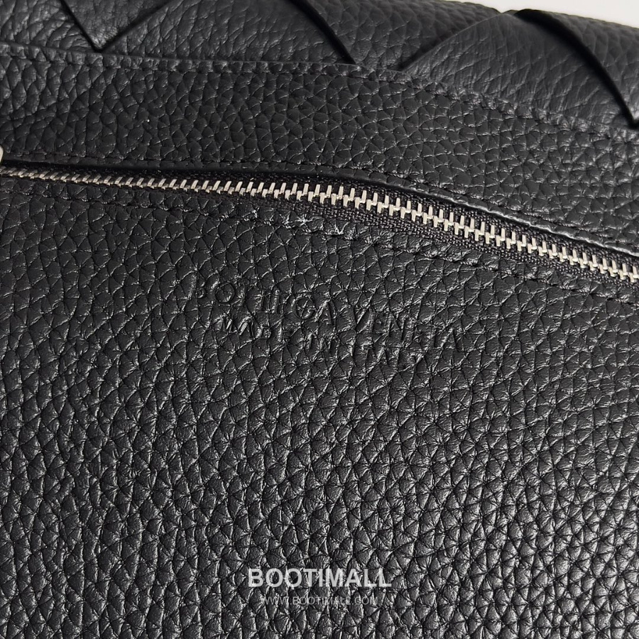 Bottega Veneta Diago Intreccio Smooth Leather Cross-body Bag 보테가 베네타 디아고 인트레치오 스무스 레더 크로스백 블랙 22.5cm 7