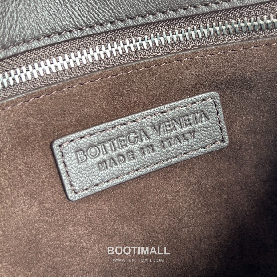 Bottega Veneta Veneto Flap Messenger 보테가 베네타 베네토 플랩 메신저백 브라운 26cm 9