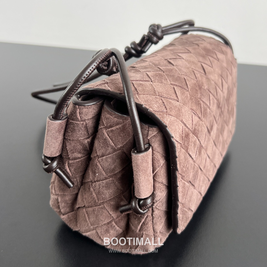 Bottega Veneta Notturno Crossbody 보테가 베네타 노투르노 크로스바디 스웨이드 브라운 21cm 3