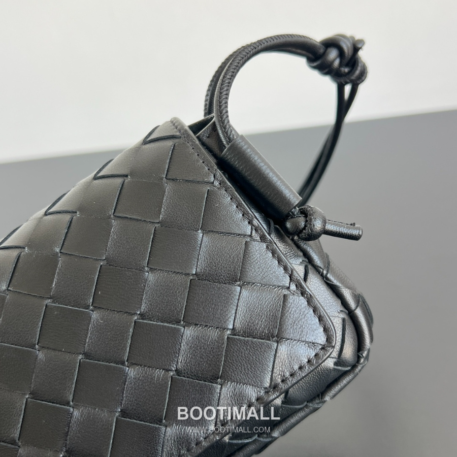Bottega Veneta Notturno Crossbody 보테가 베네타 노투르노 크로스바디 블랙 21cm 5