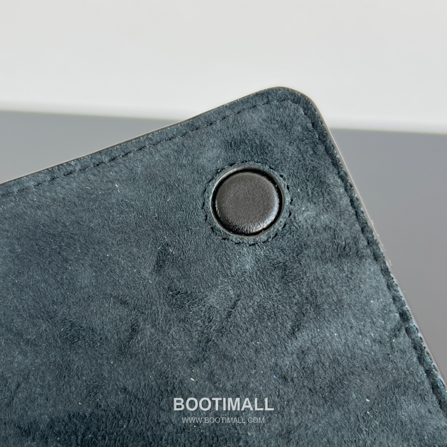 Bottega Veneta Notturno Crossbody 보테가 베네타 노투르노 크로스바디 블랙 21cm 7