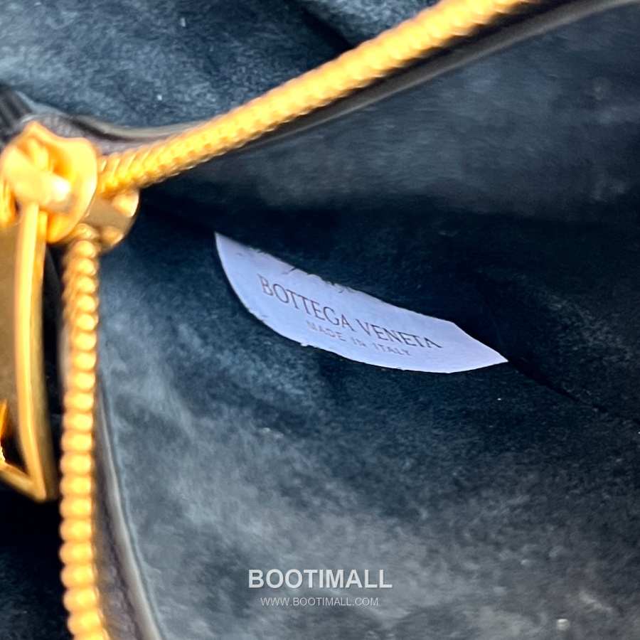 Bottega Veneta Notturno Crossbody 보테가 베네타 노투르노 크로스바디 블랙 21cm 9