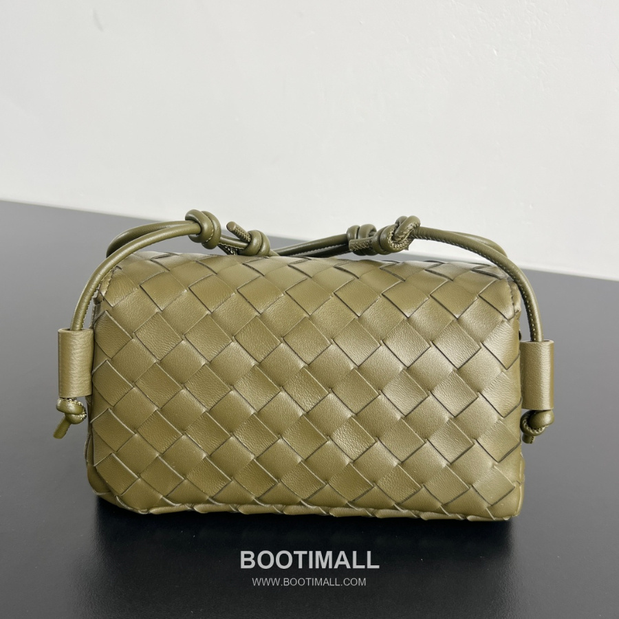 Bottega Veneta Notturno Crossbody 보테가 베네타 노투르노 크로스바디 카키그린 21cm 2