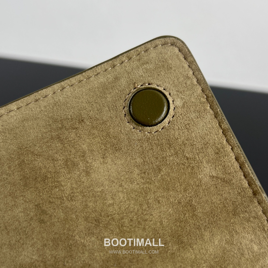 Bottega Veneta Notturno Crossbody 보테가 베네타 노투르노 크로스바디 카키그린 21cm 7