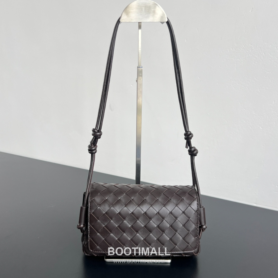 Bottega Veneta Notturno Crossbody 보테가 베네타 노투르노 크로스바디 브라운버건디 21cm 1